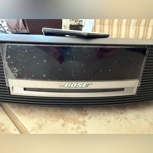 Bose Speaker with Remote, Brand New